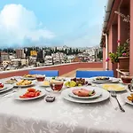 Ayyildiz *